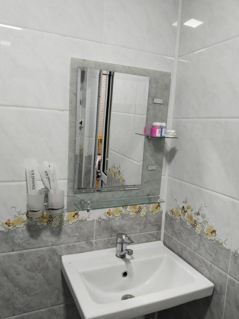 Hotel Allanazar Ota Chiwa Zewnętrze zdjęcie